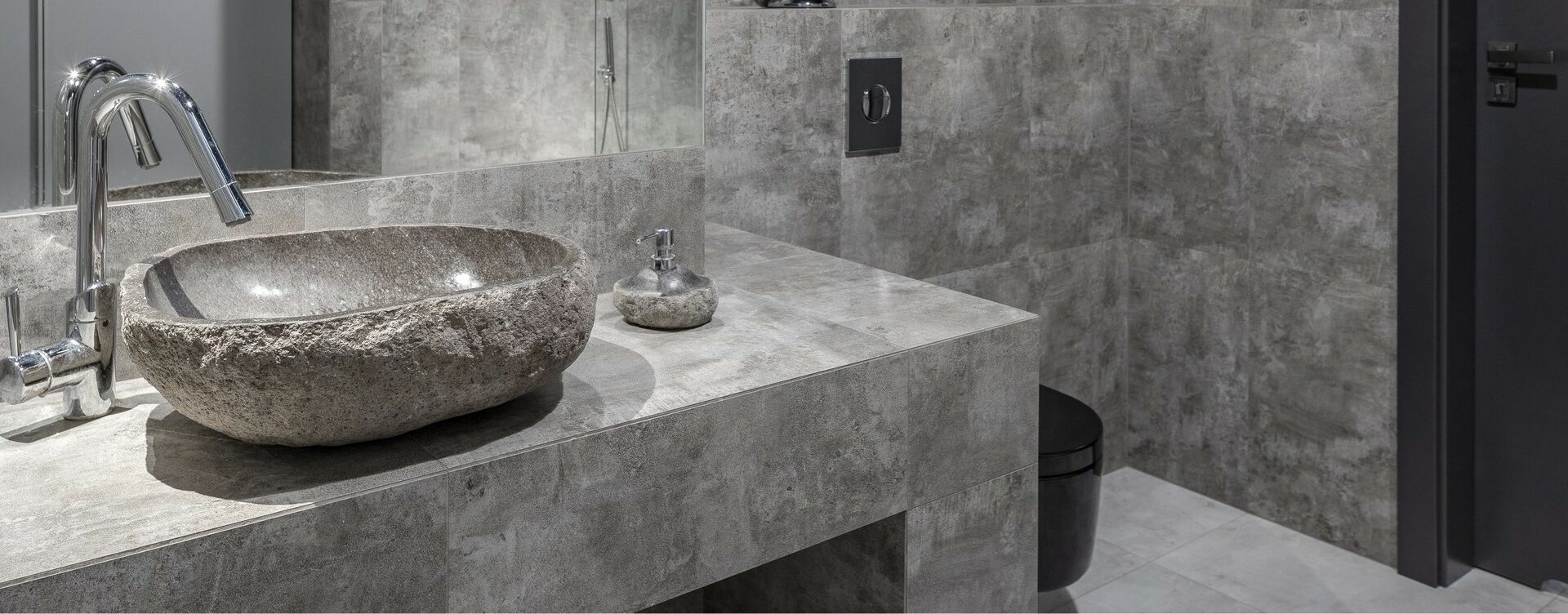 Natural Stone Wall Tile In A Contemporary Ensuite Bathroom